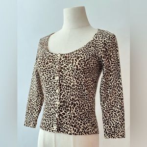 Forever 21 Leopard Print Button Down Cardigan Scoop Neck With 3/5” Sleeves